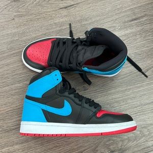 Size 5 Nike Jordan sneakers